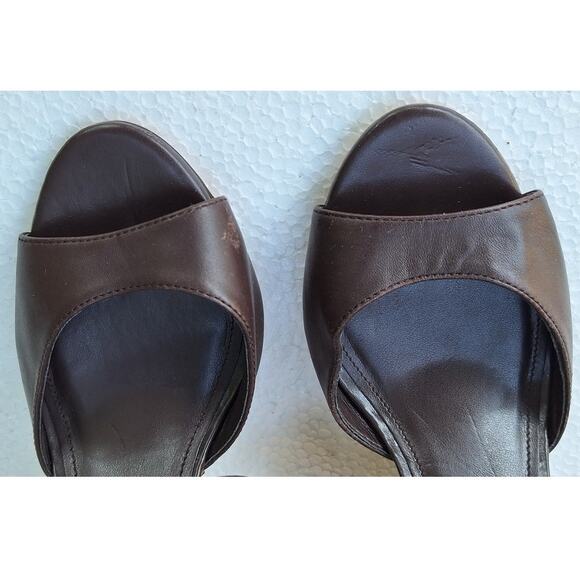 WHITE HOUSE BLACK MARKET Alianna Buckle Wedge Ankle Strap Heeled Sandals Brown 8 - Picture 3 of 10